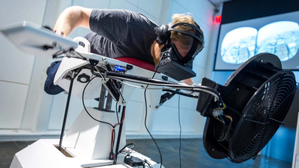 Explorando el futuro con gafas de realidad virtual