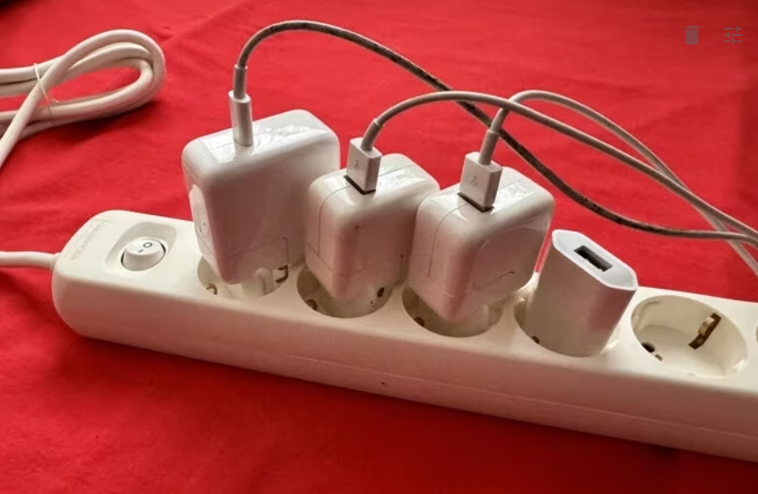 Con estos simples pasos, puedes contribuir a reducir tu factura de luz y hacer frente al "consumo fantasma" de tus dispositivos electrónicos.