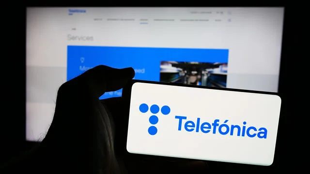 Telefónica y OpenAI se alían para que todos los clientes de Movistar tengan acceso a ChatGPT Plus